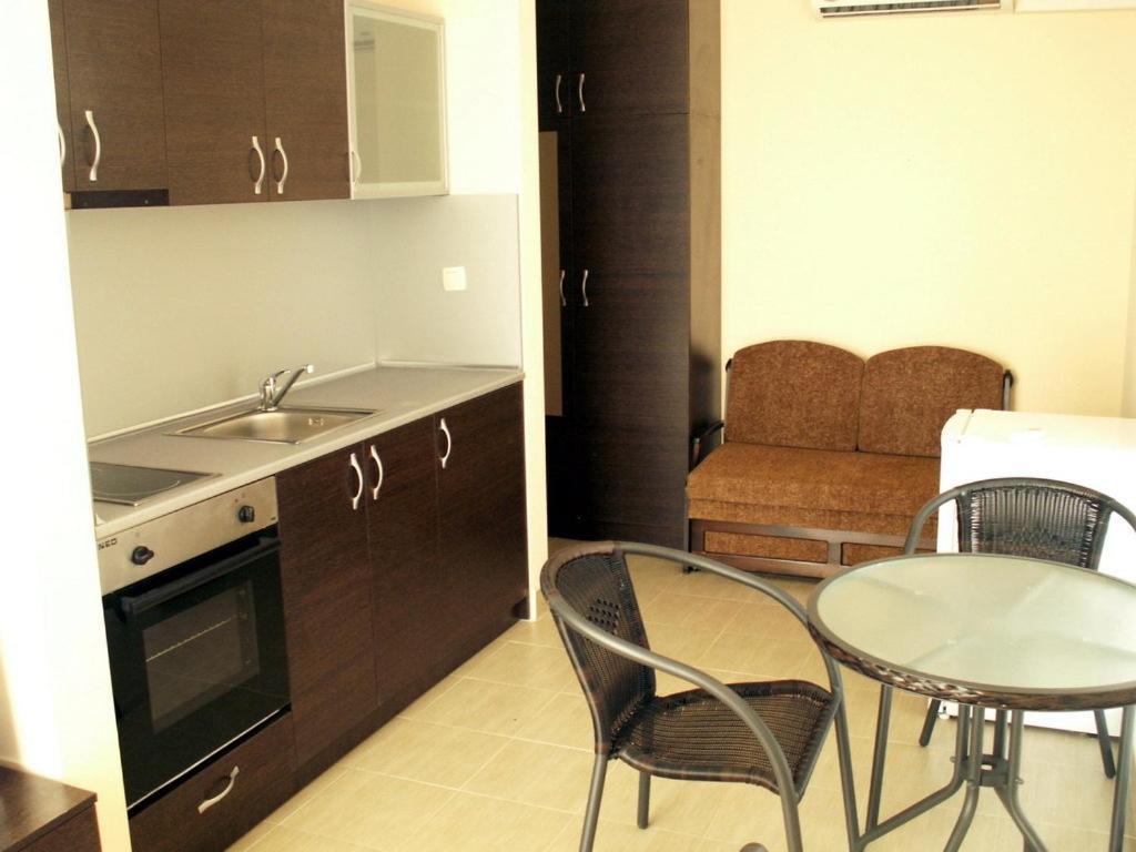 Serenity Hotel Свети-Влас Экстерьер фото