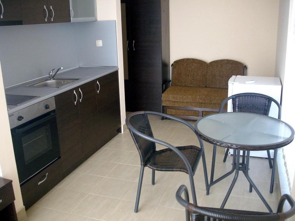 Serenity Hotel Свети-Влас Экстерьер фото