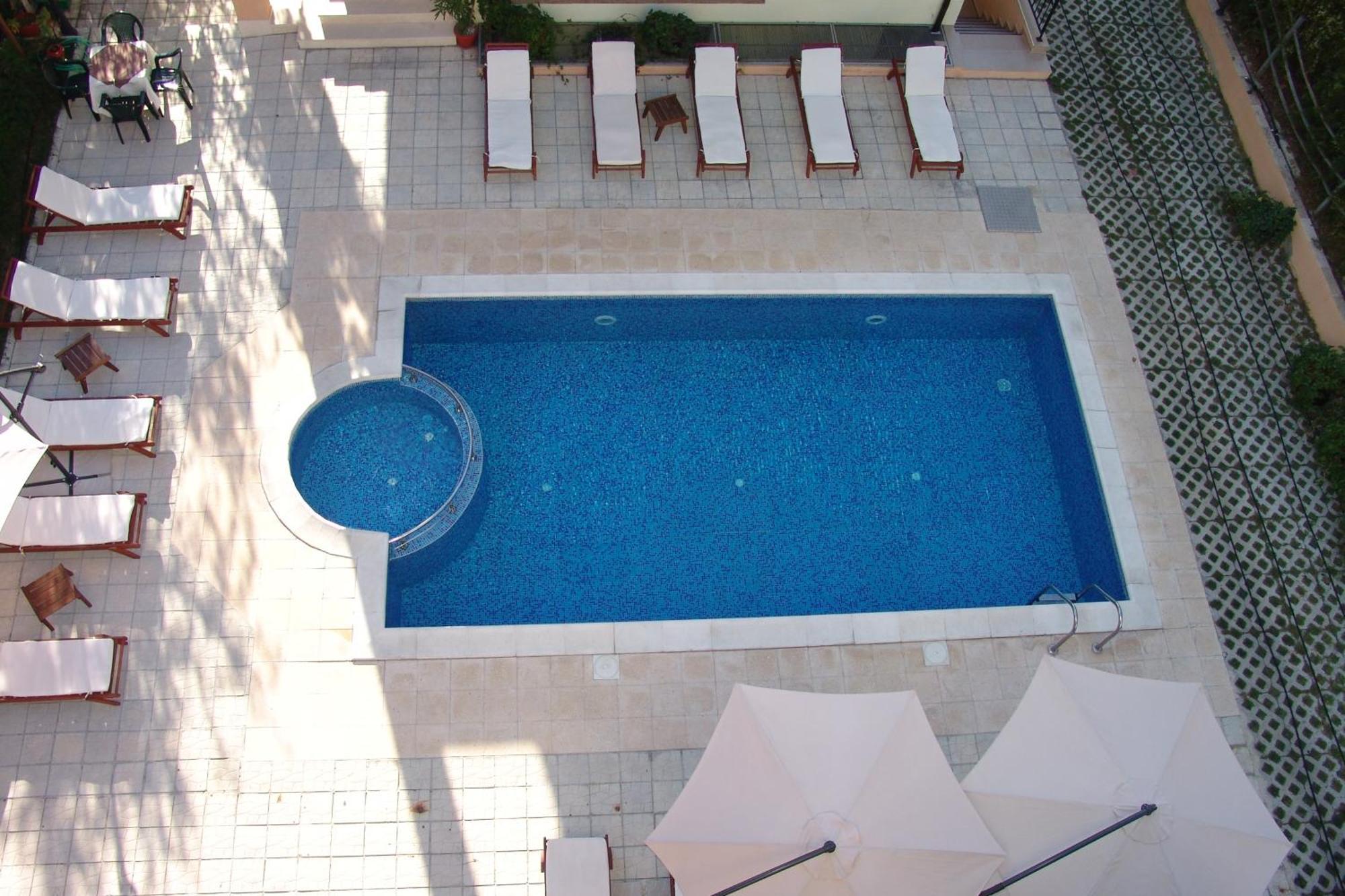 Serenity Hotel Свети-Влас Экстерьер фото